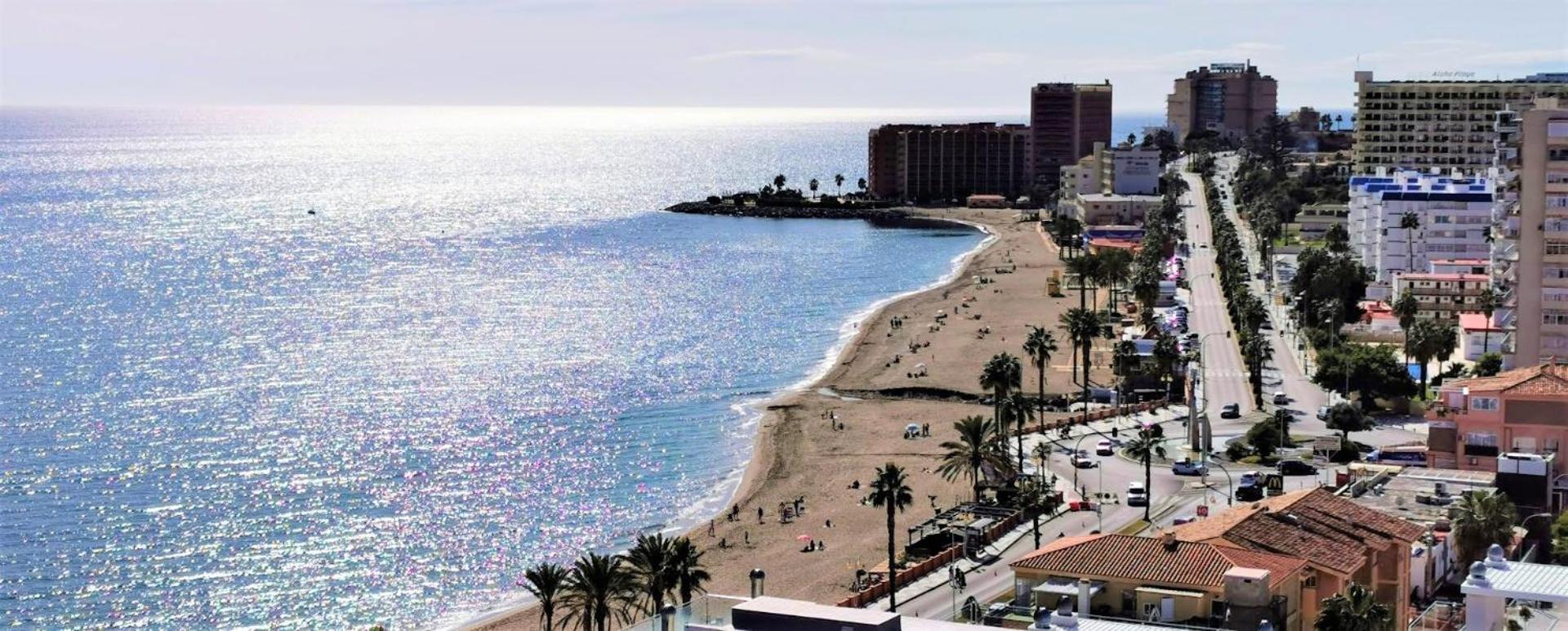 Benalmadena Front Line Sea View 1 Bedroom Large Apartment Bagian luar foto