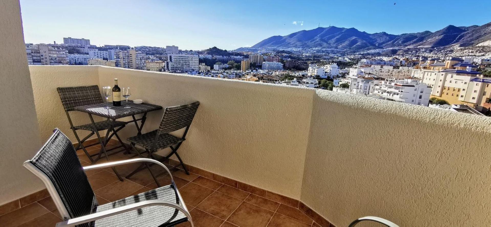 Benalmadena Front Line Sea View 1 Bedroom Large Apartment Bagian luar foto